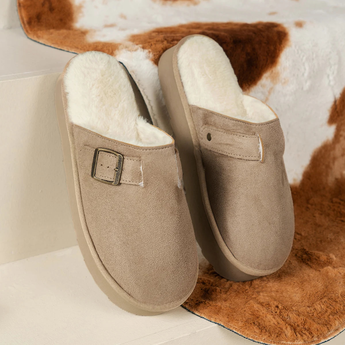 kiki  נעלי בית