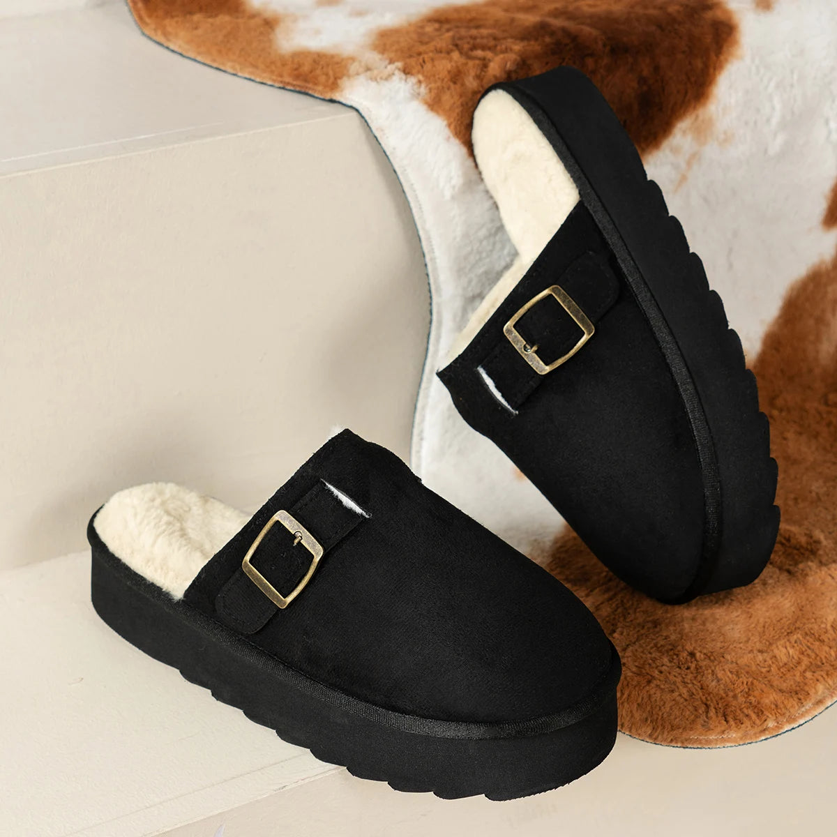 kiki  נעלי בית