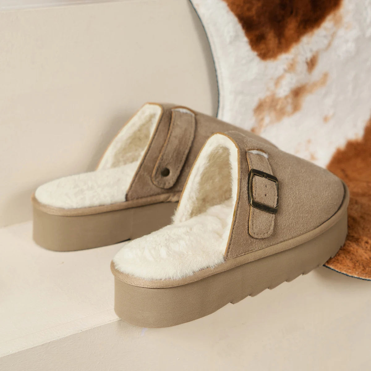 kiki  נעלי בית