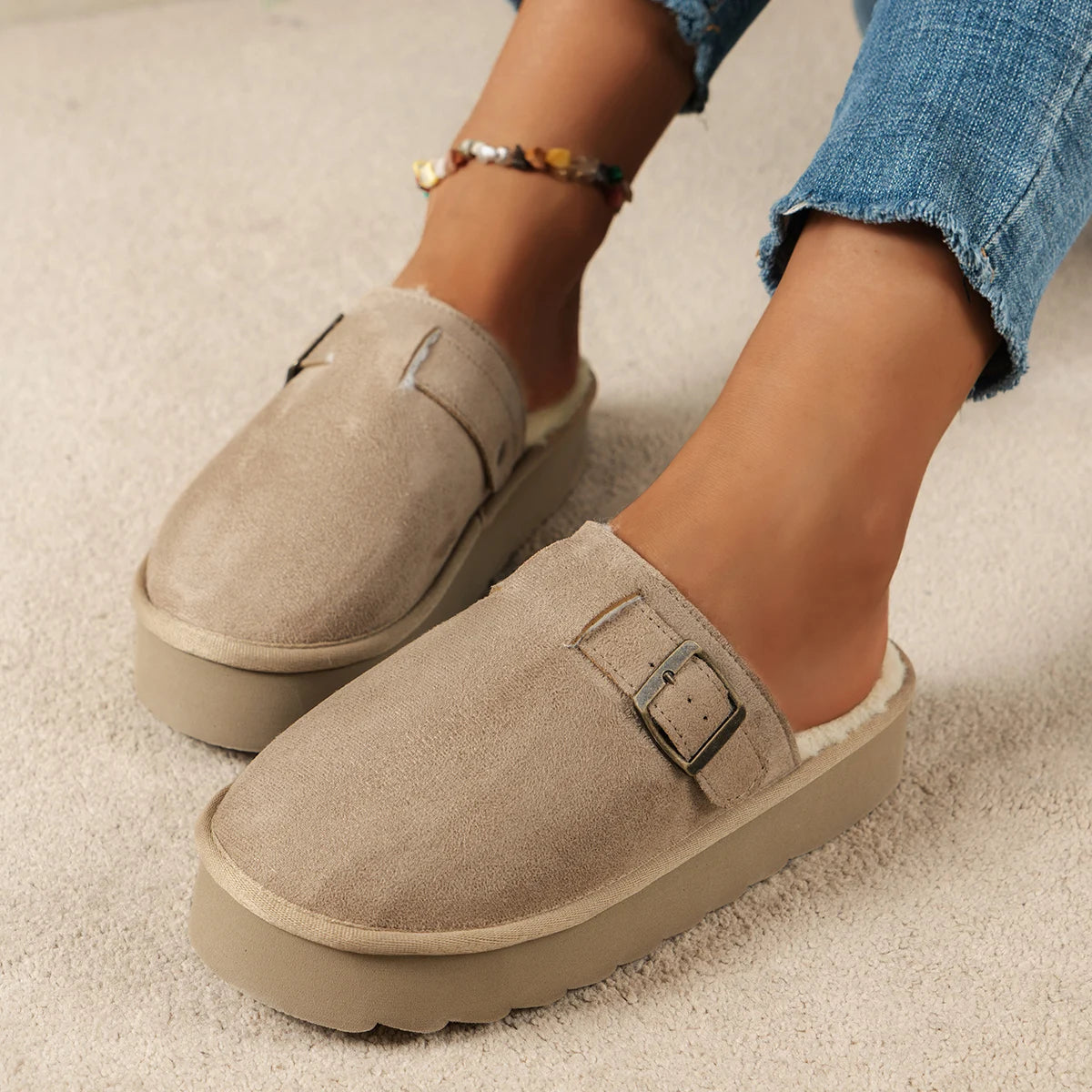 kiki  נעלי בית