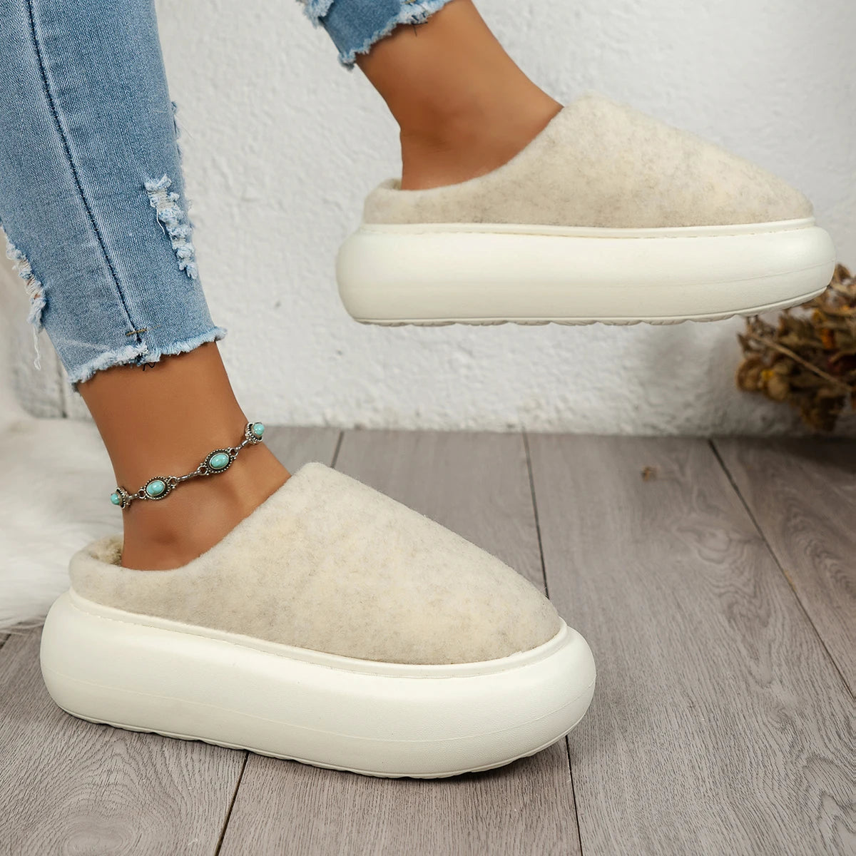 SOFI כפכפי פרווה